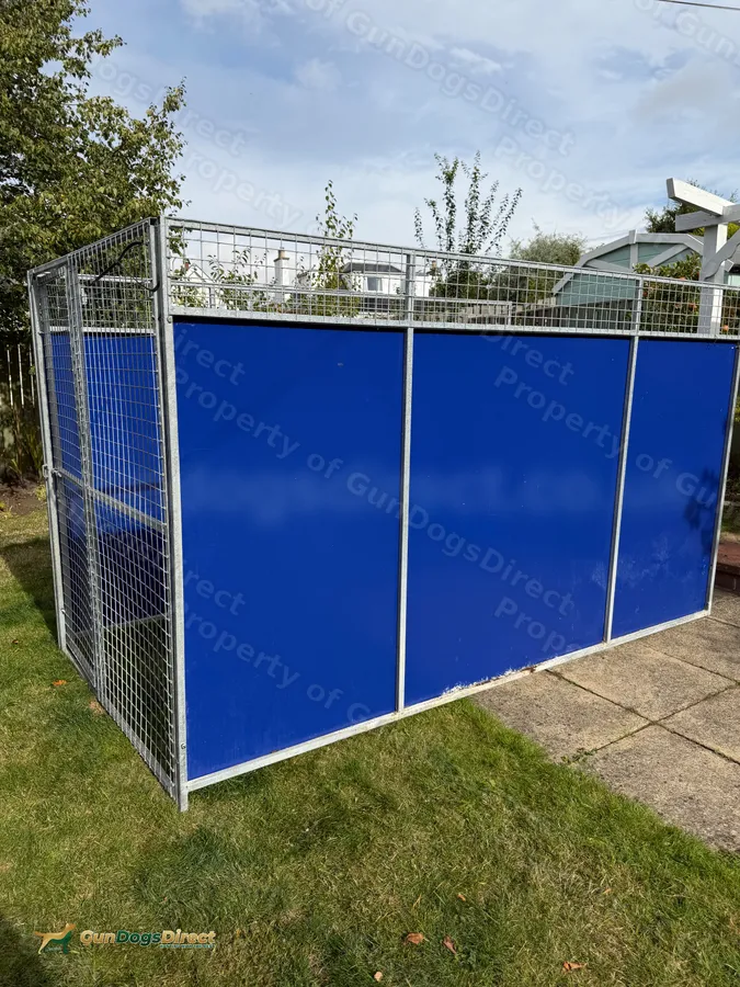 Block of 6 kennel panels with raised dog beds image 3